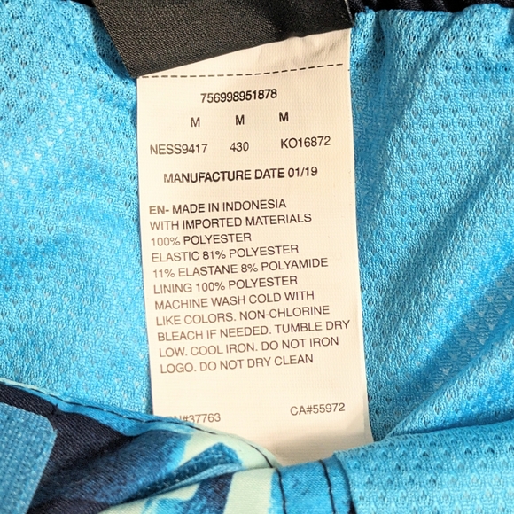 NIKE, Glow Diverge 9-inch E-Board Swim Trunks, Size Medium, EUC. - Picture 10 of 10